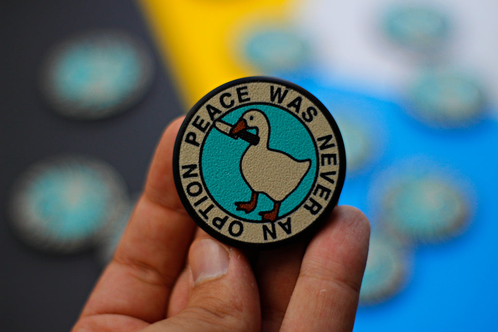 GooseSnap - Magnetic Round Slider (Angry Goose Art)